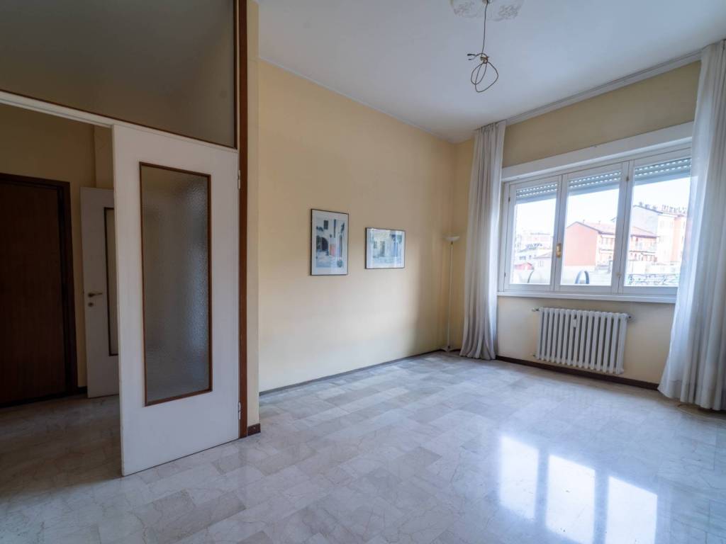 appartamento in vendita a Monza in zona Centro Storico