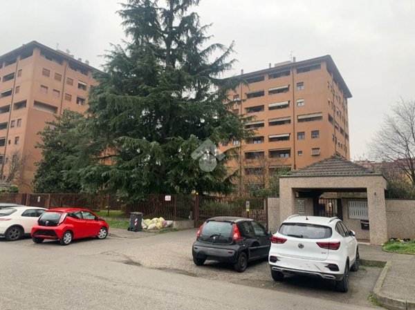 negozio in vendita a Monza