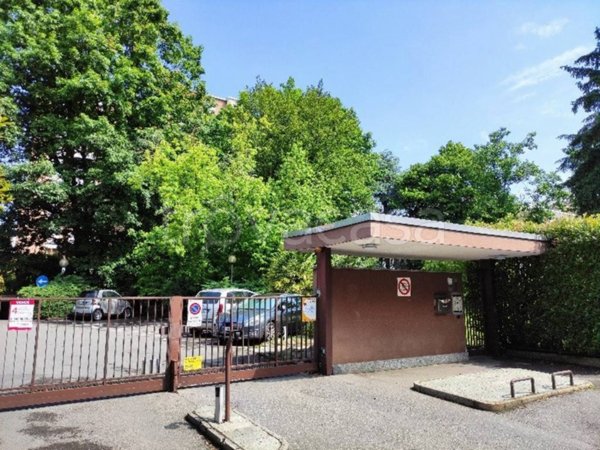 appartamento in vendita a Monza in zona Ospedale San Gerardo