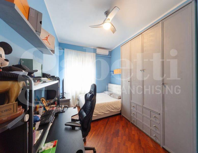 appartamento in vendita a Monza in zona Centro Storico