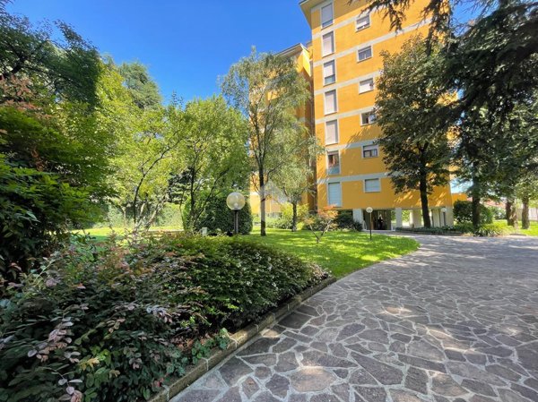 appartamento in vendita a Monza