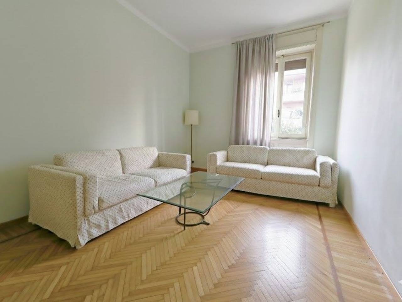 appartamento in vendita a Monza in zona Centro Storico