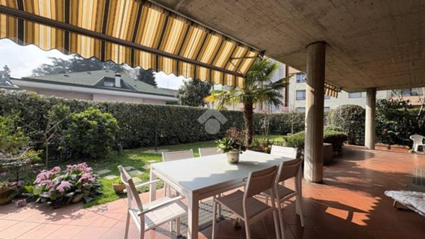 casa indipendente in vendita a Monza