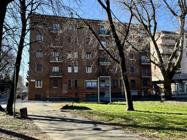 appartamento in vendita a Monza in zona Centro Storico