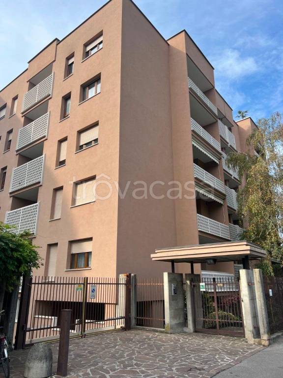 appartamento in vendita a Monza