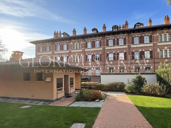 appartamento in vendita a Monza in zona Centro Storico