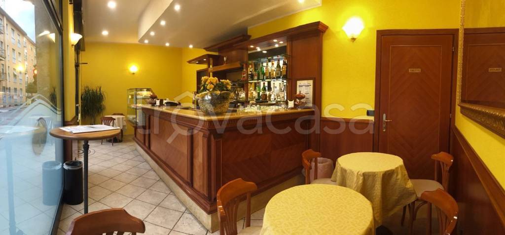 negozio in vendita a Monza