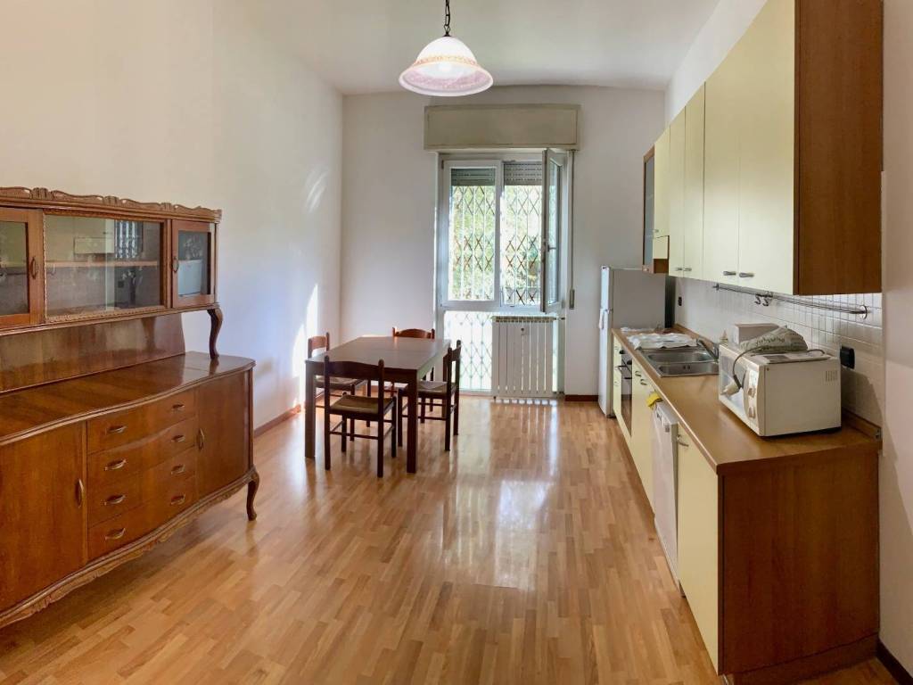 appartamento in vendita a Monza in zona Ospedale San Gerardo