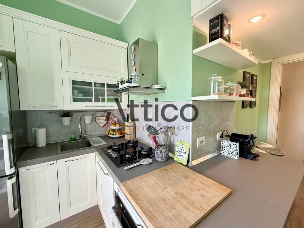 appartamento in vendita a Monza in zona Ospedale San Gerardo