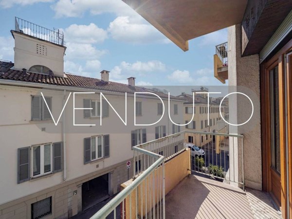 appartamento in vendita a Monza in zona Centro Storico