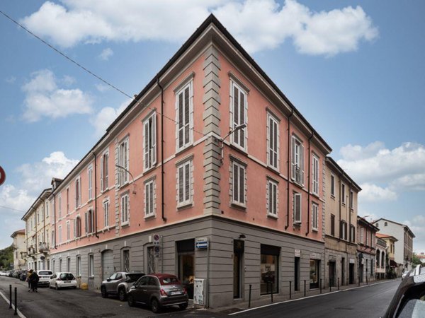 appartamento in vendita a Monza in zona Centro Storico