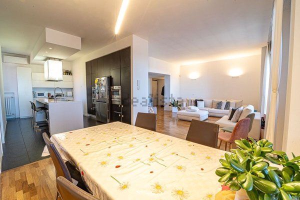 appartamento in vendita a Monza