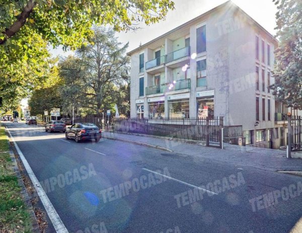 casa indipendente in vendita a Monza