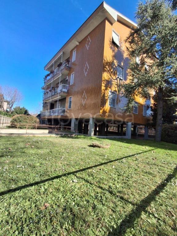 appartamento in vendita a Monza