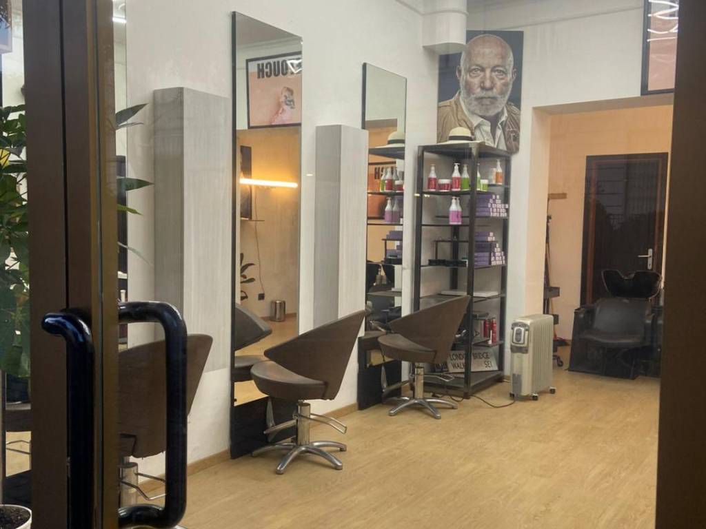 negozio in vendita a Monza