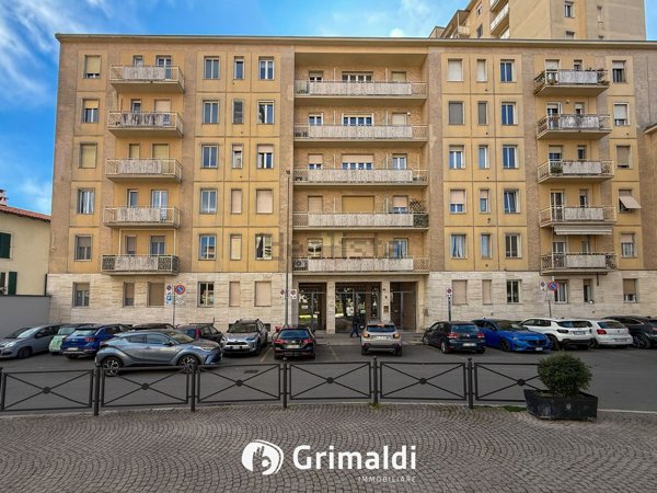 appartamento in vendita a Monza in zona Centro Storico