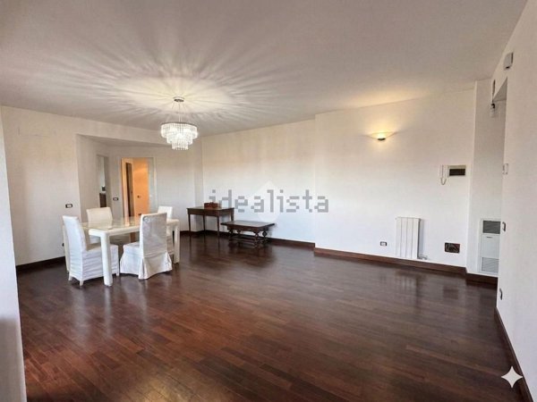 appartamento in vendita a Monza