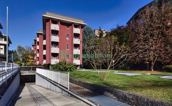 appartamento in vendita a Monza in zona Ospedale San Gerardo