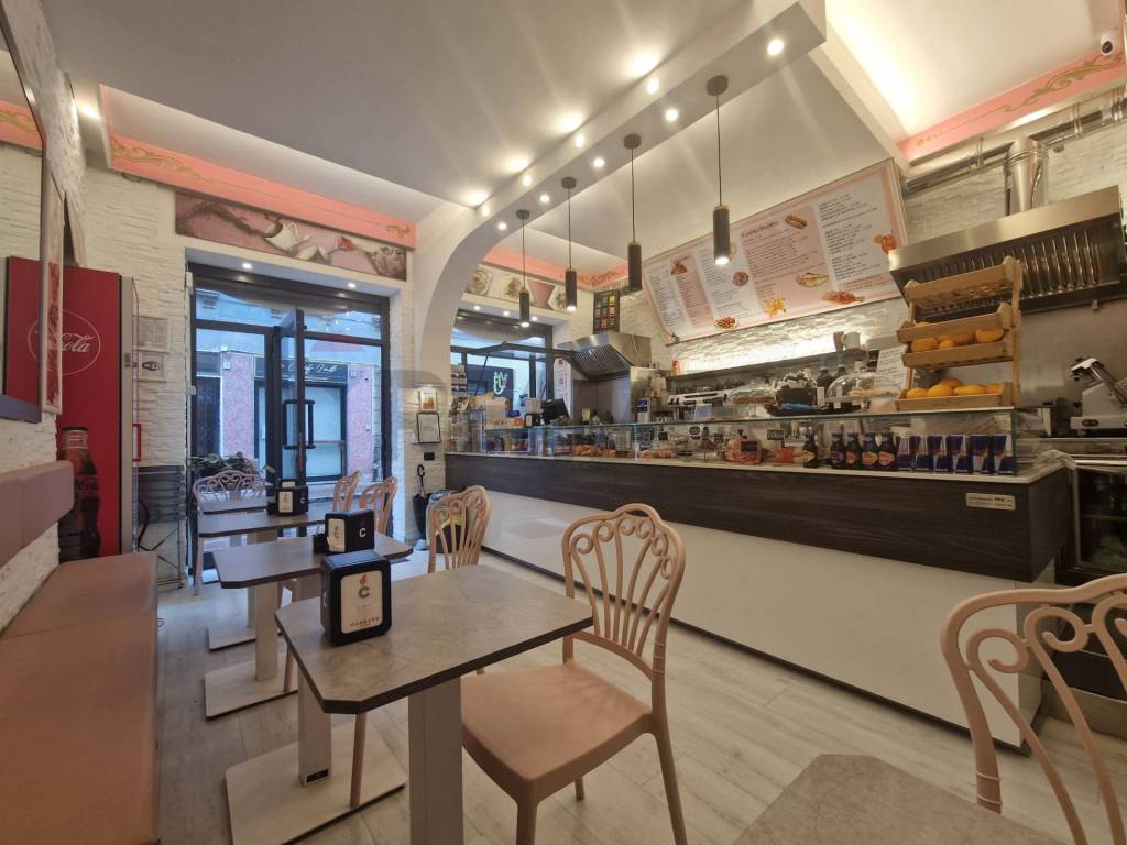 negozio in vendita a Monza