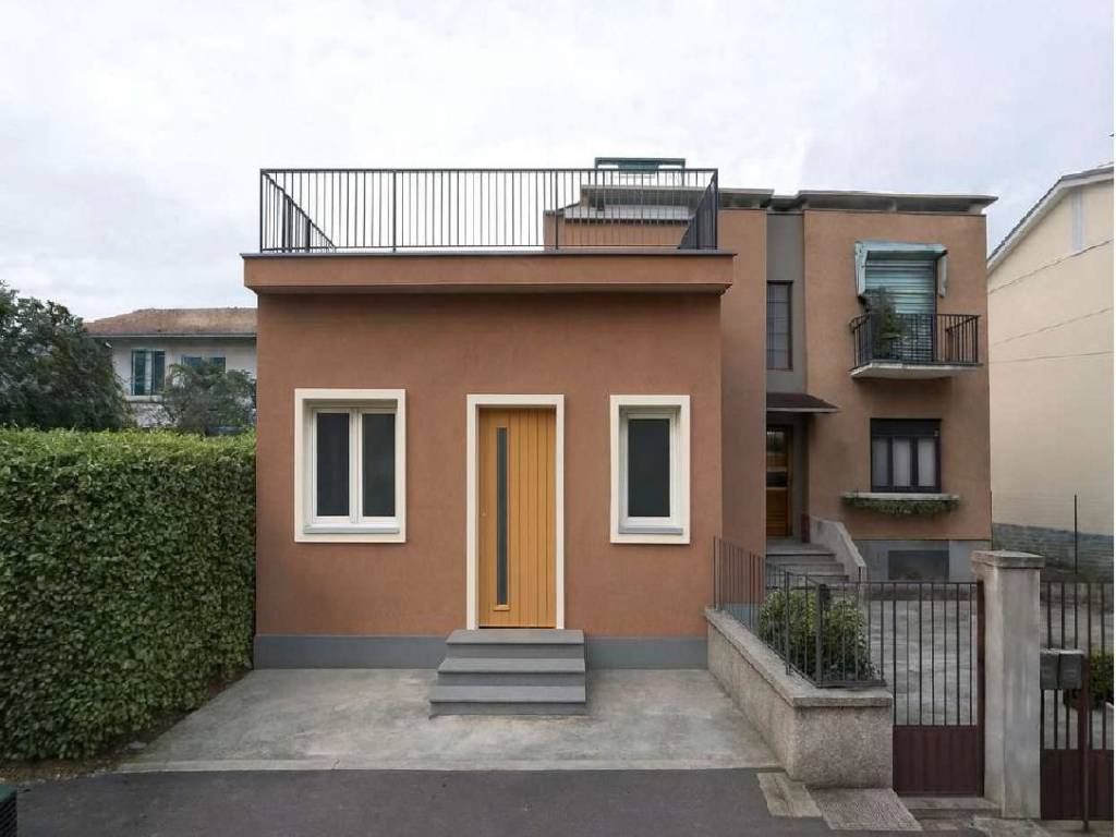 casa indipendente in vendita a Monza