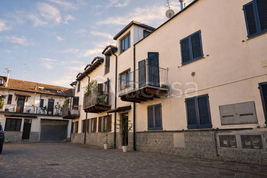 appartamento in vendita a Monza in zona Centro Storico