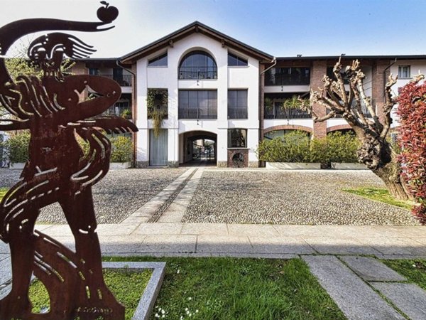 appartamento in vendita a Monza in zona Centro Storico