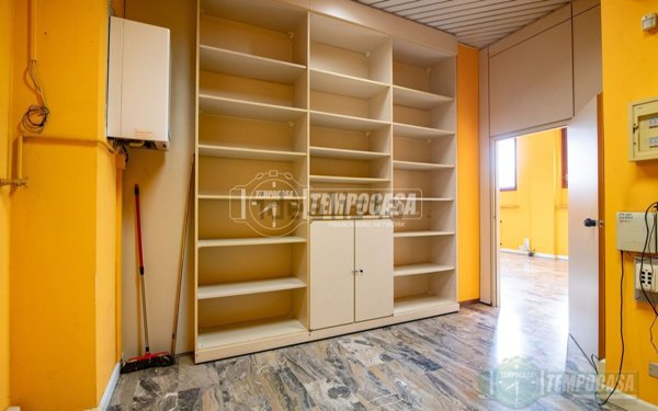 ufficio in vendita a Monza