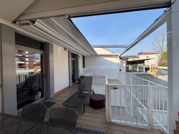 appartamento in vendita a Monza in zona Ospedale San Gerardo