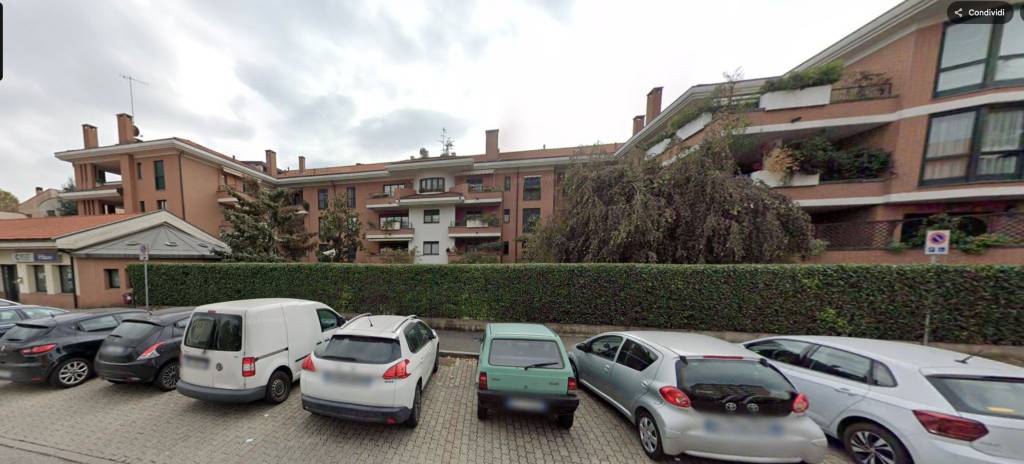 appartamento in vendita a Monza in zona Centro Storico