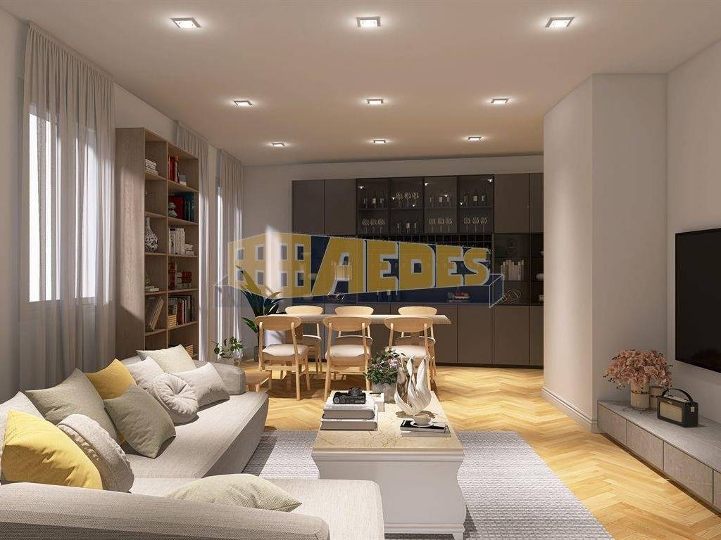 appartamento in vendita a Monza in zona Centro Storico