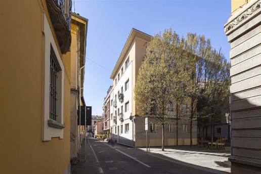 appartamento in vendita a Monza in zona Centro Storico