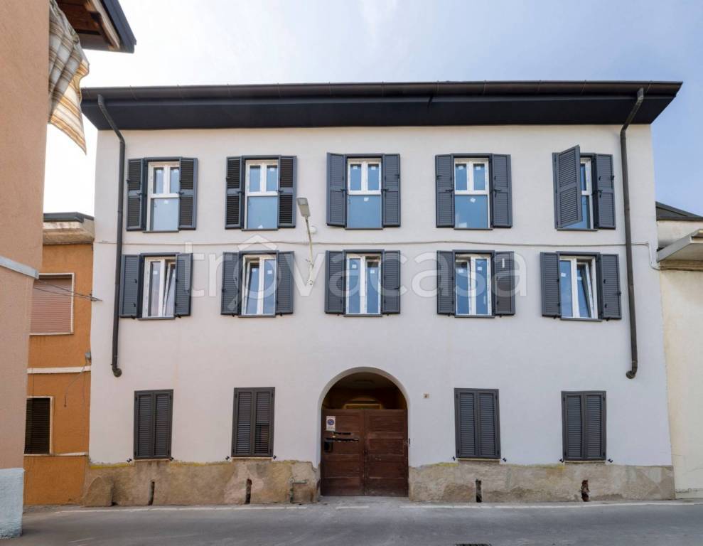 appartamento in vendita a Monza in zona Centro Storico