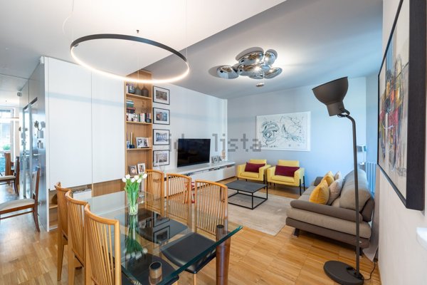 appartamento in vendita a Monza in zona Centro Storico