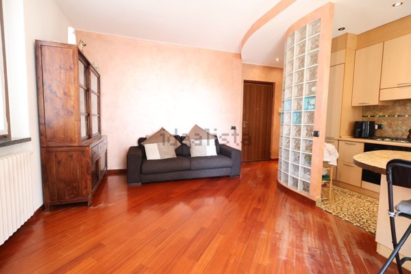 appartamento in vendita a Monza in zona Ospedale San Gerardo