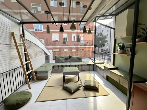 appartamento in vendita a Monza in zona Centro Storico