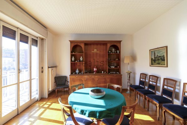 appartamento in vendita a Monza in zona Centro Storico