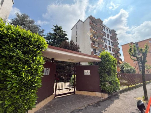 appartamento in vendita a Monza