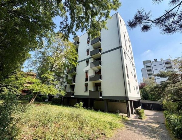 appartamento in vendita a Monza