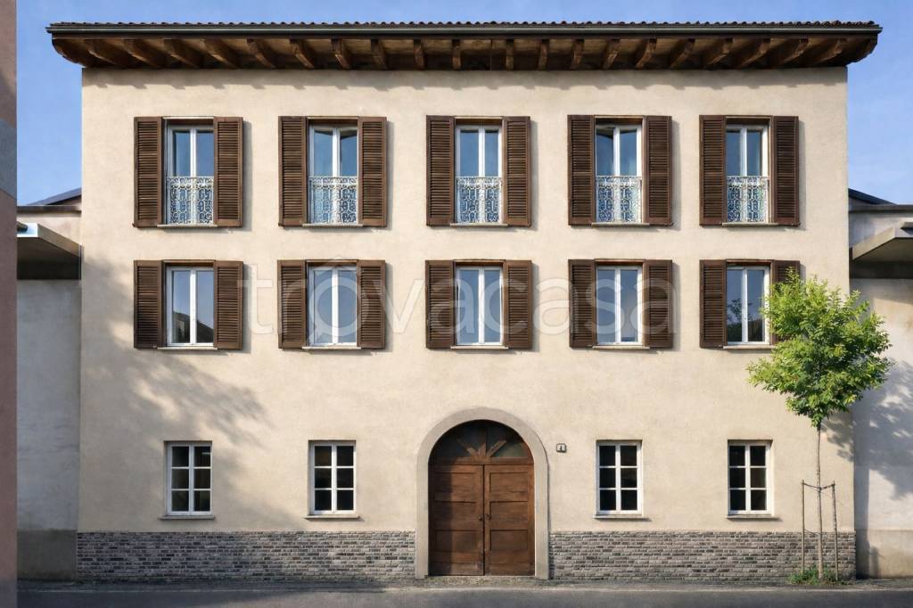 appartamento in vendita a Monza in zona Centro Storico