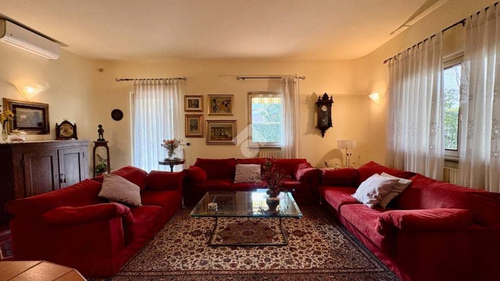 casa indipendente in vendita a Monza