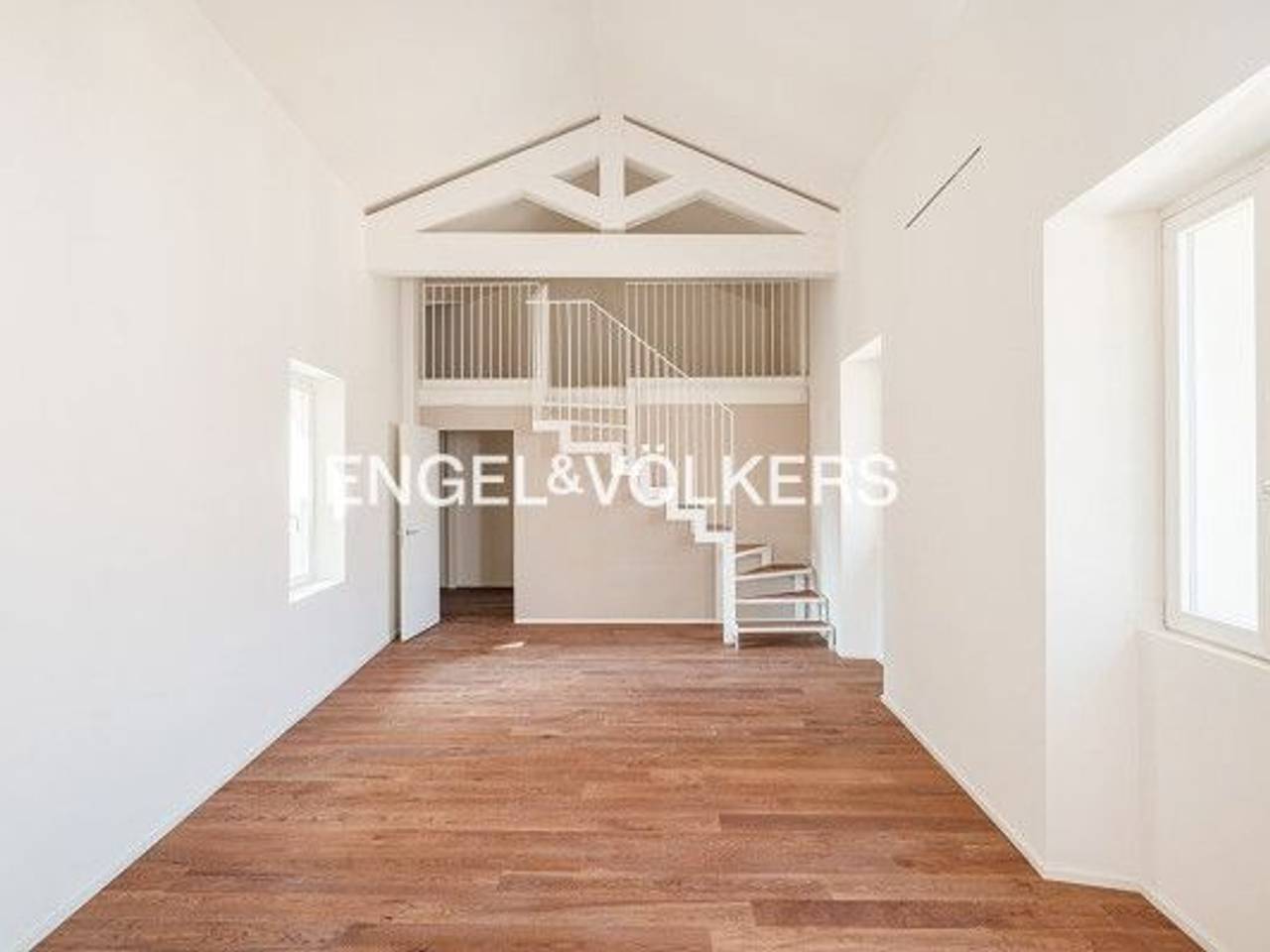 appartamento in vendita a Monza in zona Centro Storico