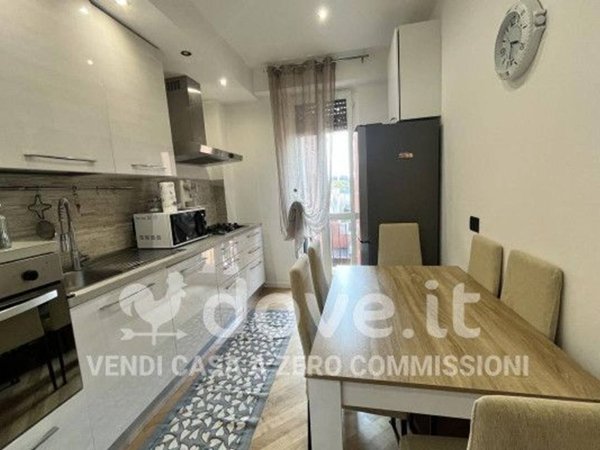 appartamento in vendita a Monza in zona Centro Storico