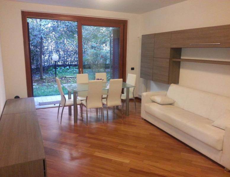 appartamento in vendita a Monza in zona Centro Storico