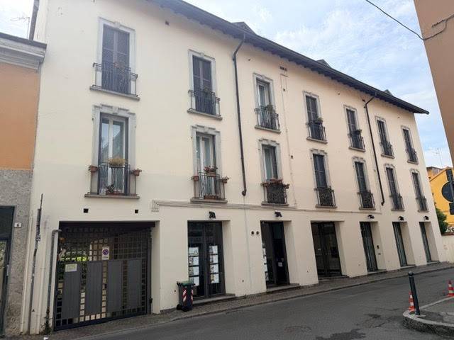 ufficio in vendita a Monza in zona Centro Storico