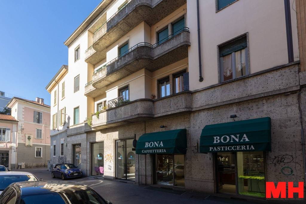 appartamento in vendita a Monza in zona Centro Storico