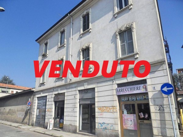 appartamento in vendita a Monza in zona Centro Storico
