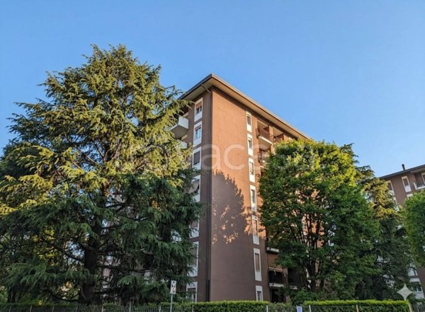 appartamento in vendita a Monza in zona Centro Storico