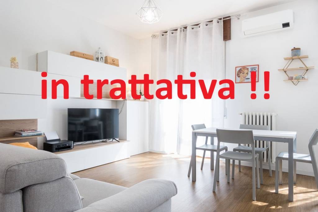 appartamento in vendita a Monza in zona Centro Storico