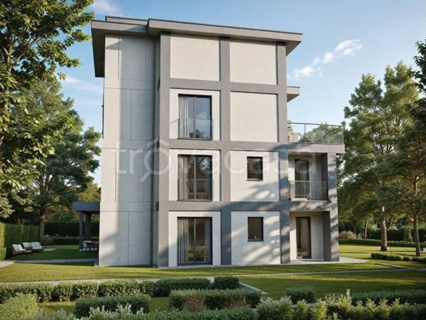 appartamento in vendita a Monza in zona Centro Storico