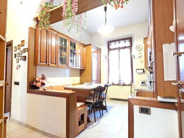 appartamento in vendita a Monza in zona Centro Storico